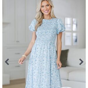 Chic Light Blue Floral Midi Dress